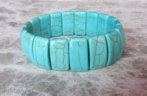 Bransoletka-prostokaty-z-turkusowego-howlitu