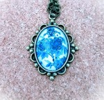 Długi Naszyjnik Vintage Wisior Retro z Mosiądzu Szafirowe Kwiaty