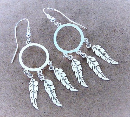 Kolczyki-srebrne-wiszace-piorka-srebro-925