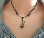 Minimalistyczny Naszyjnik Vintage z Imbrykiem Mosiądz / Różne Kolory 