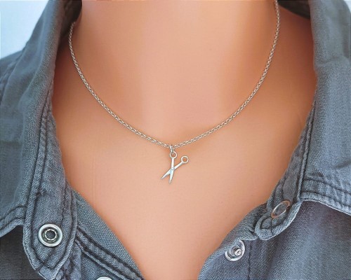 Naszyjnik-srebrny-lancuszek-z-wisiorkiem-nozyce-srebro-925