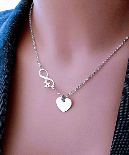 Srebrny-naszyjnik-nieskonczonosc-kardio-na-lancuszku-z-serduszkiem-dowolny-grawer-srebro-925