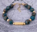 Bransoletka-z-chalcedonu-z-personalizowana-zawieszka-stal-tytanowa