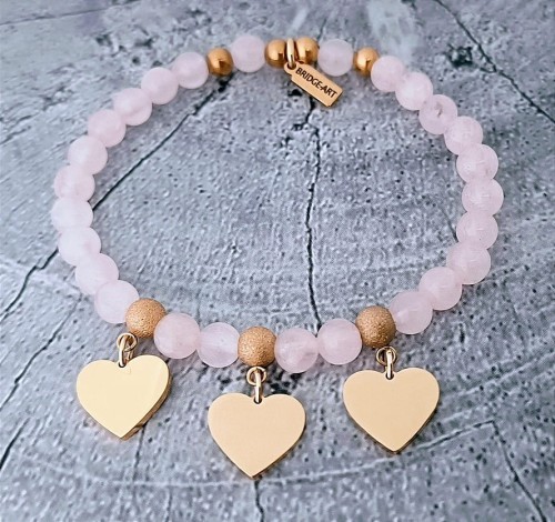 Bransoletka-z-kwarcu-rozowego-z-trzema-serduszkami-stal-tytanowa-wlasny-grawer