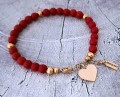 Bransoletka-stalowa-z-czerwonego-korala-i-serduszko-grawer-gratis