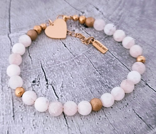 Bransoletka-z-naturalnego-kamienia-ksiezycowego-z-sercem-stal-grawer-gratis