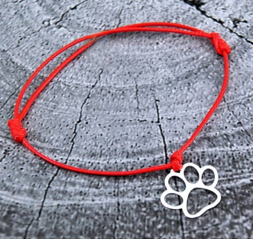 Srebrna-bransoletka-szczescia-z-lapka-na-cienkim-sznurku-srebro-925