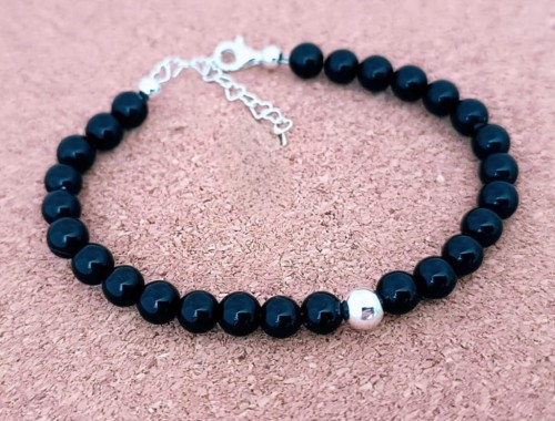 Srebrna-bransoletka-z-kamieni-czarny-onyks-srebro-925