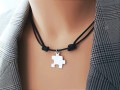 Srebrny-naszyjnik-wisiorek-duzy-puzzel-puzzle-na-grubym-sznurku-srebro-925