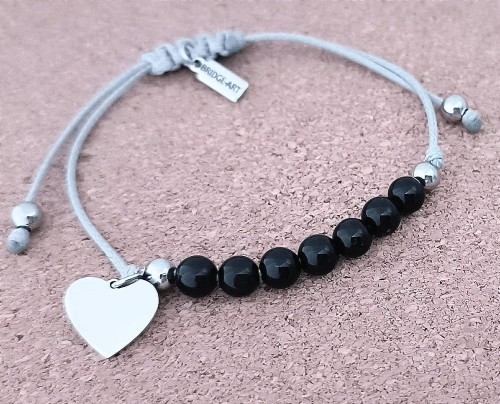 Bransoletka-Shamballa-Czarny-Onyks-z-Serduszkiem-Grawer-Gratis
