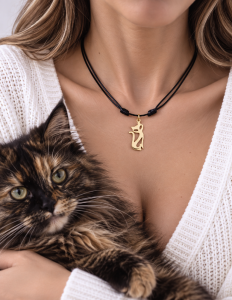 Minimalistyczny Naszyjnik Choker ze Złotym Kotkiem Stal / 20 Kolorów